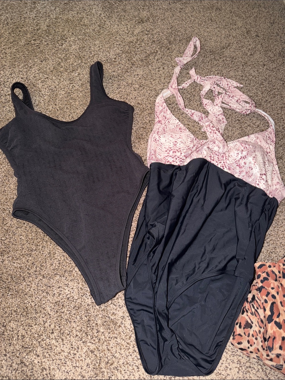 3 Piece Swimsuit - Black and Leopard Print - Picture 6 of 7